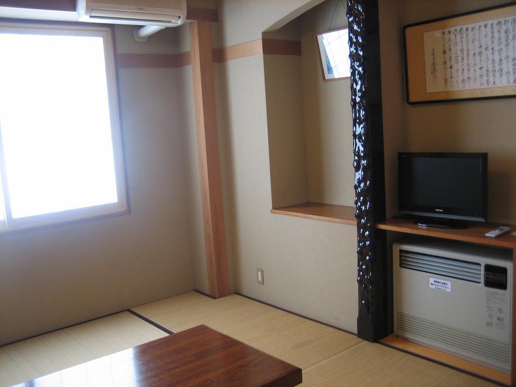 Lodge Nakajima Nozawaonsen Habitación foto
